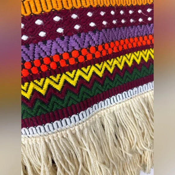 VINTAGE Woven blanket throw wall hanging wool fringe 70s decor boho Aztec 34”x75 - Picture 2 of 10